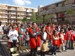 Centenas de pessoas participarma na missa campal
